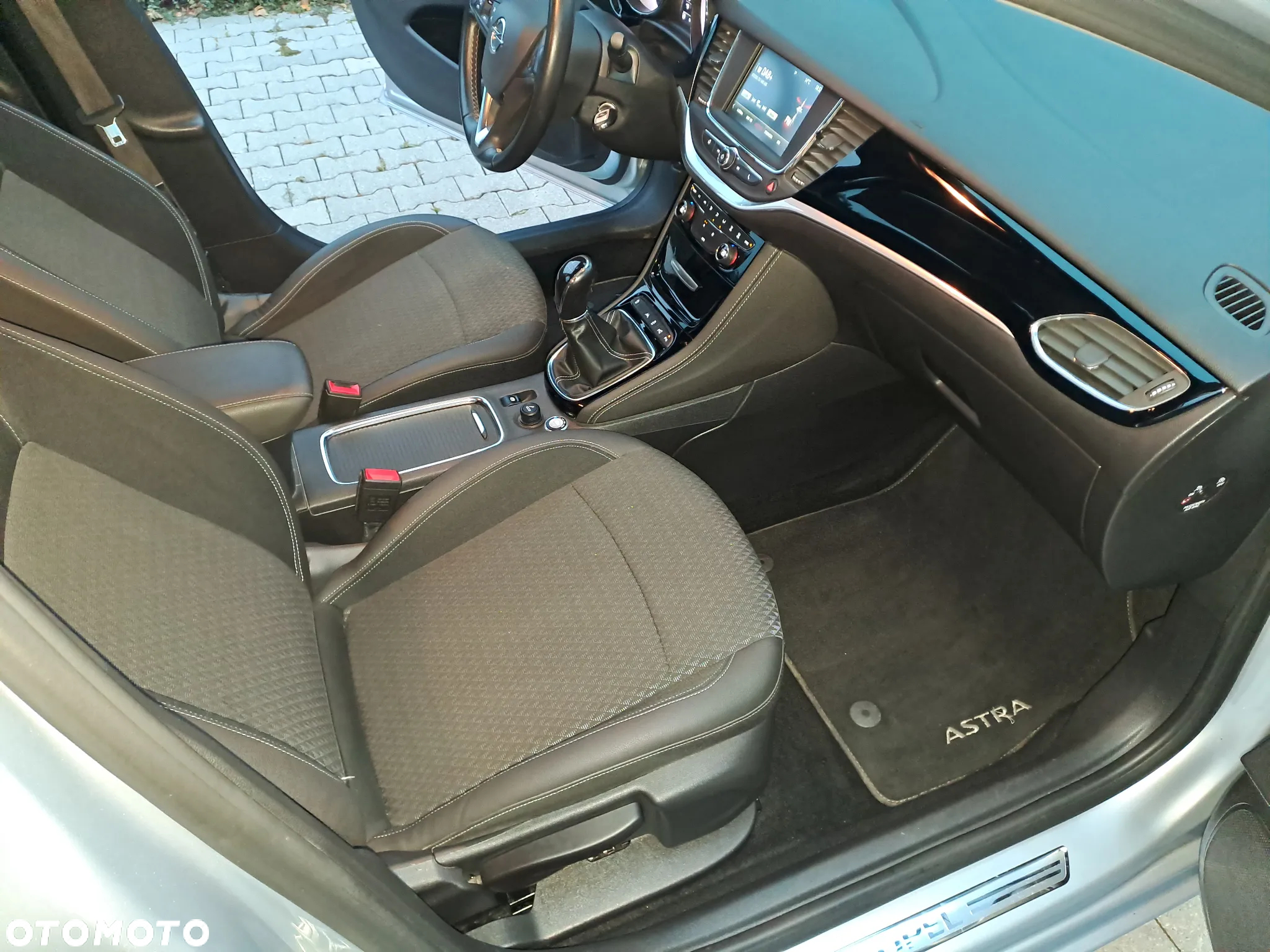 Opel Astra V 1.6 T GPF Dynamic S&S - 18