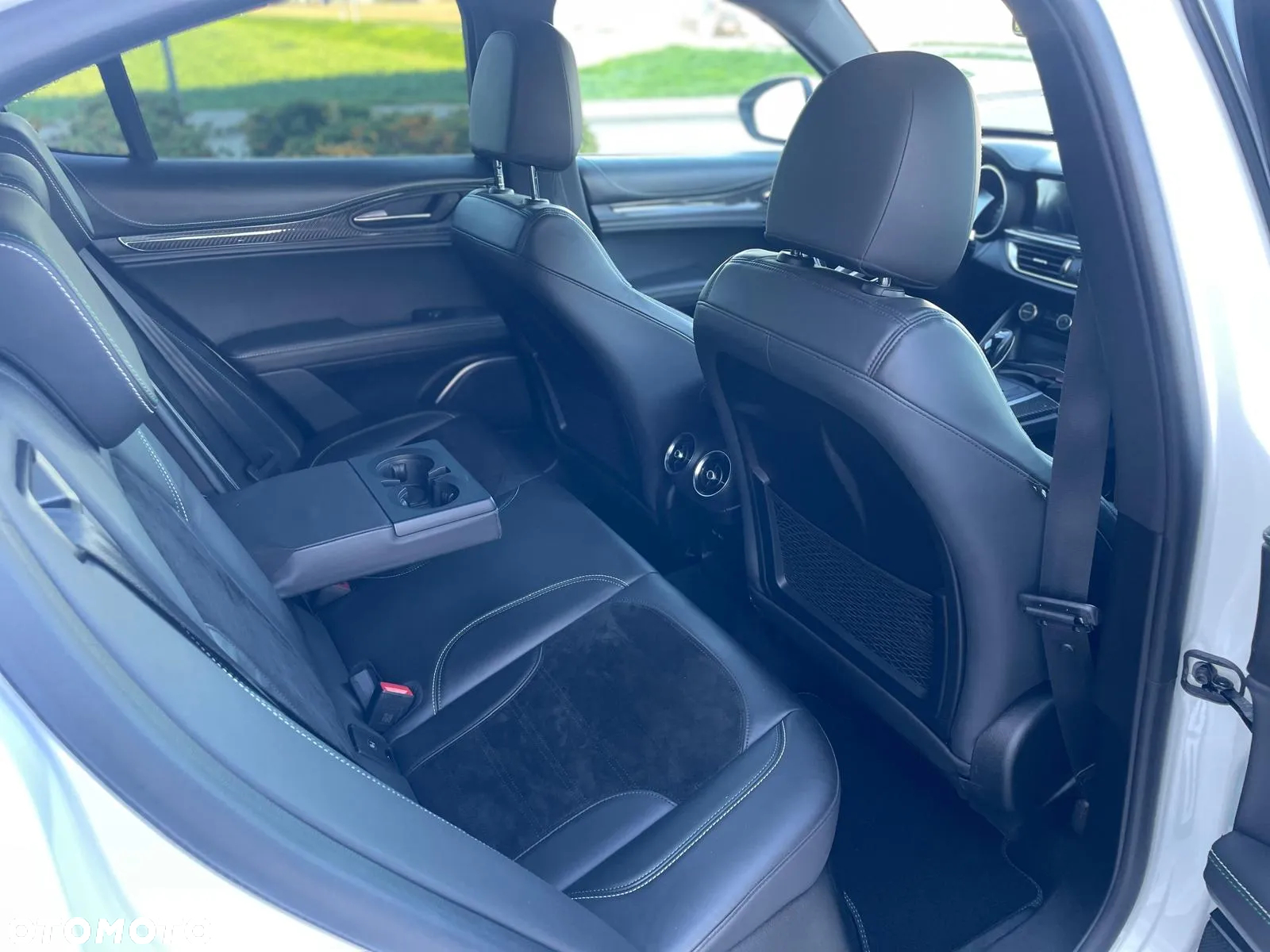 Alfa Romeo Stelvio 2.9 V6 Bi-Turbo Quadrifoglio Q4 - 36