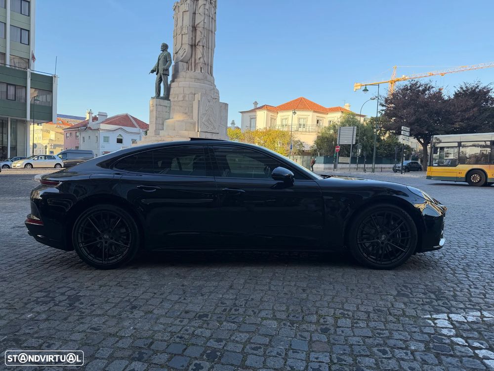 Porsche Panamera 4 E-Hybrid Executive - 3