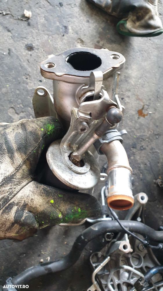 Racitor Gaze Vw Passat B6 2.0TDI CBAB CBBB Euro 5 cod 03L131512B - 3
