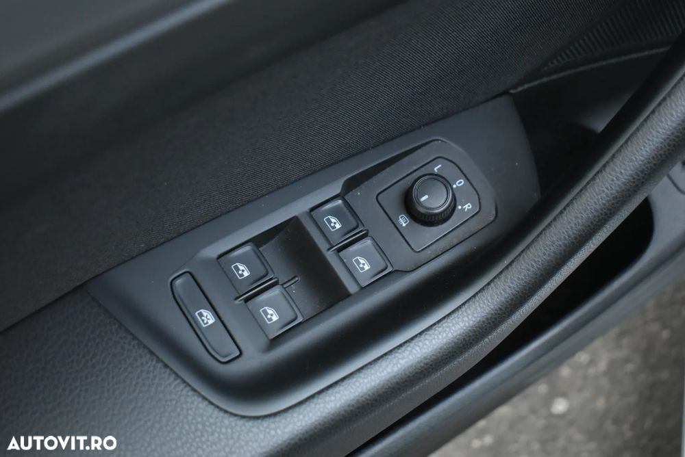 Volkswagen Passat 1.5 TSI ACT DSG Advance - 12