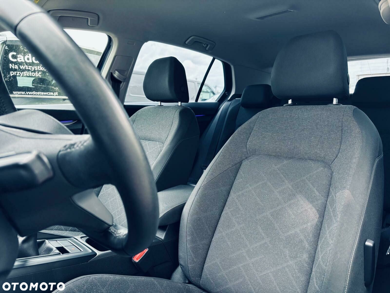 Volkswagen Golf VIII 1.5 TSI EVO Life - 11