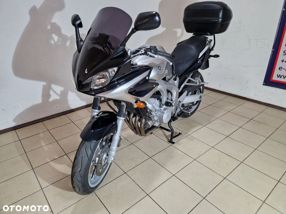 Yamaha FZ6 - 3