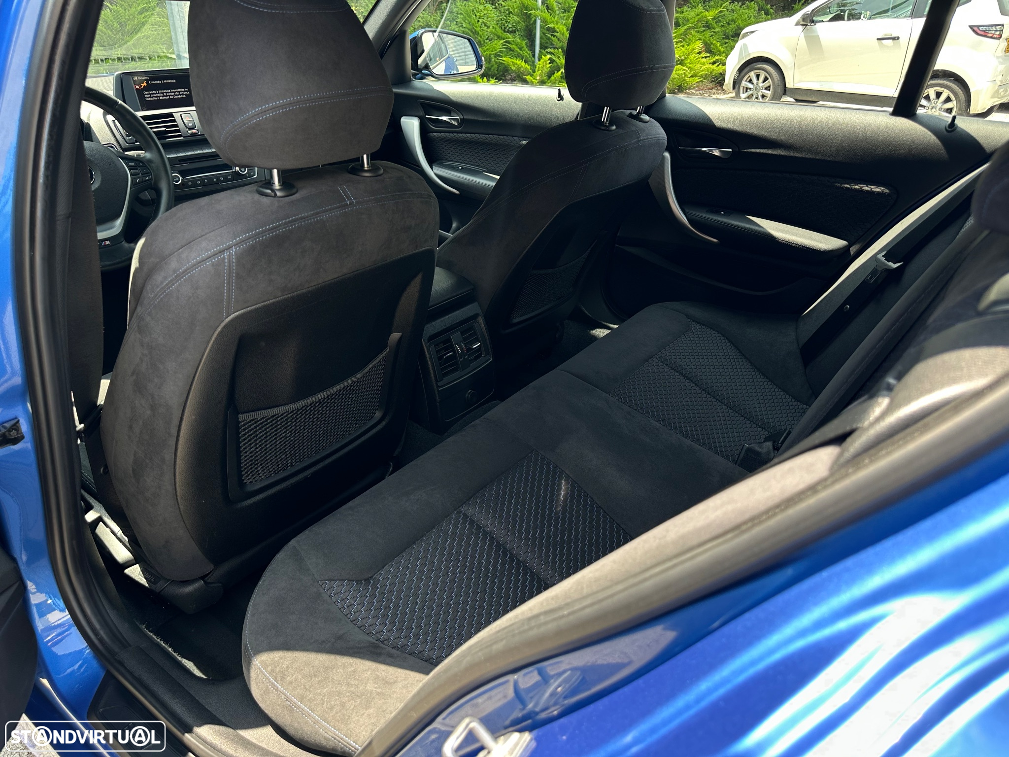 BMW 118 i Pack M - 19
