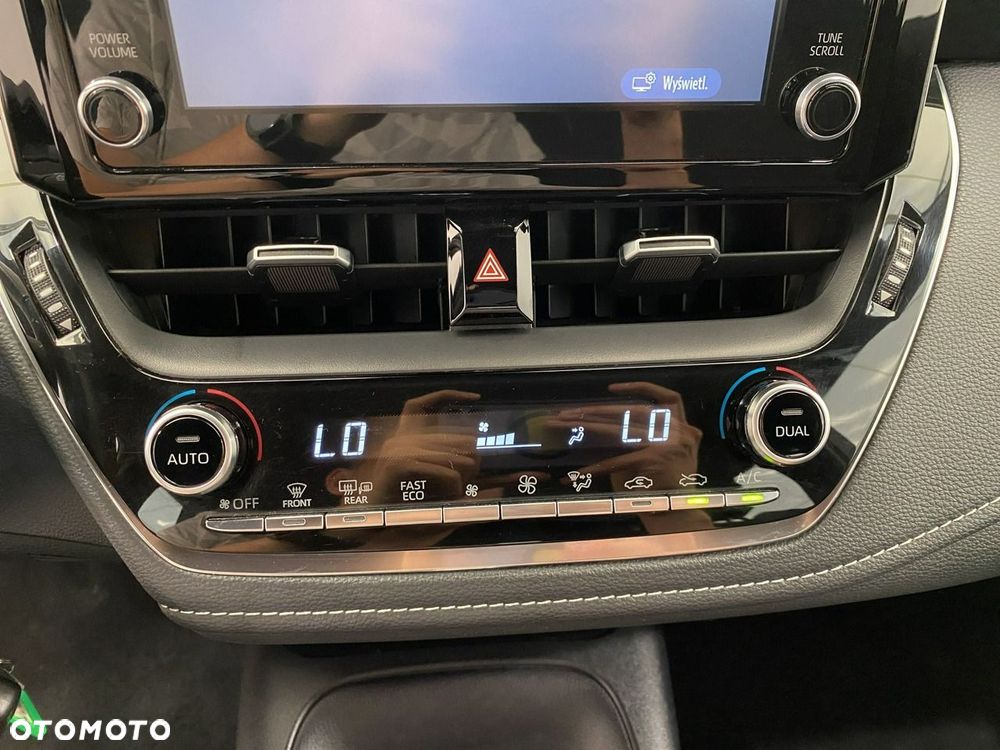Toyota Corolla - 15