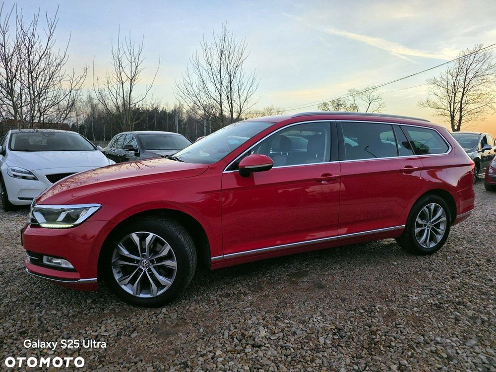 Volkswagen Passat - 16