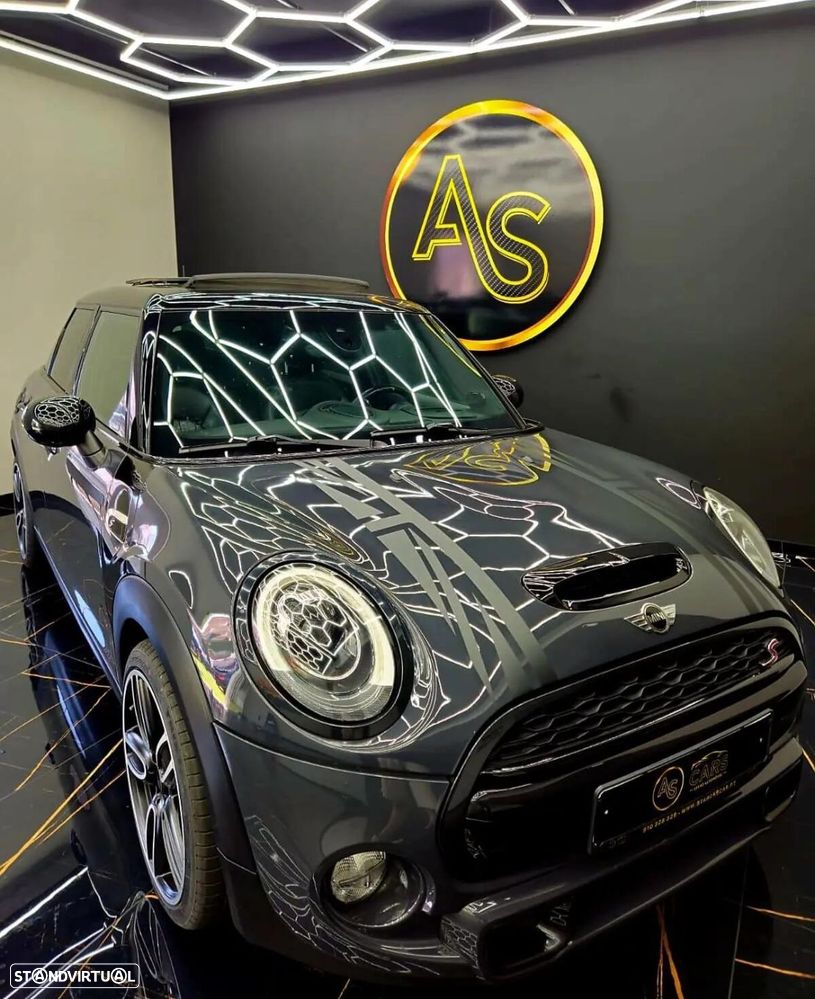 MINI 5 Portas Cooper S Aut. - 29