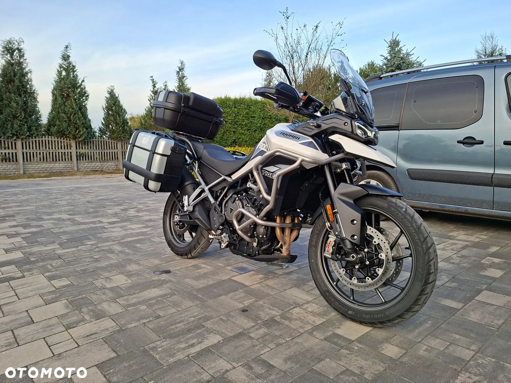 Triumph Tiger - 2