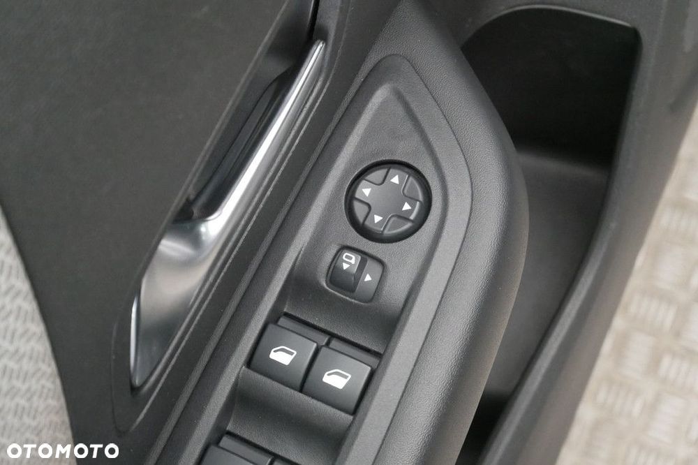 Citroën C4 1.5 BlueHDi Shine S&S - 25