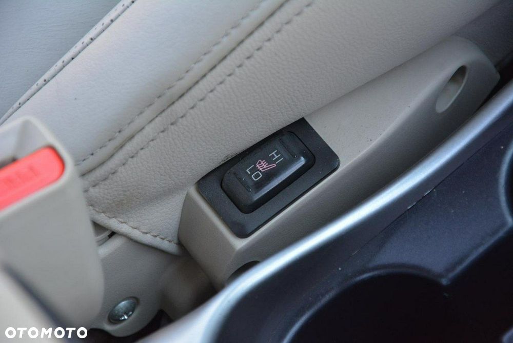 Citroën C-Crosser 2.2 HDi Exclusive DCS - 33