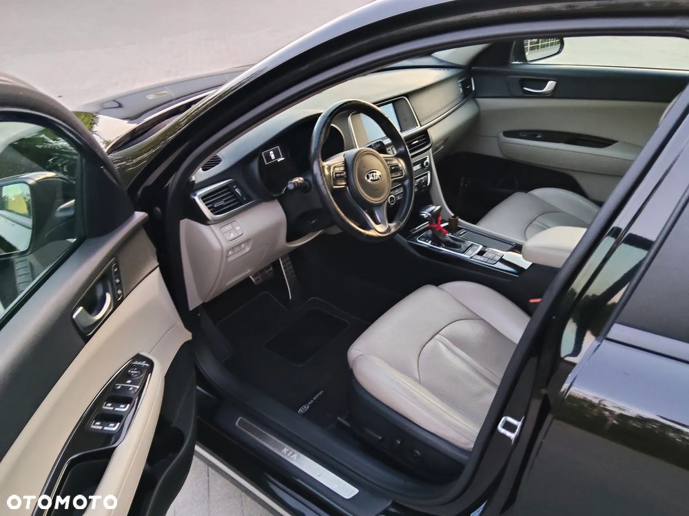 Kia Optima 2.0 XL - 4