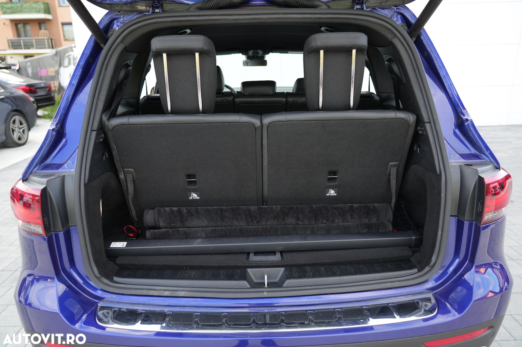 Mercedes-Benz GLB 180 d 8G-DCT - 11