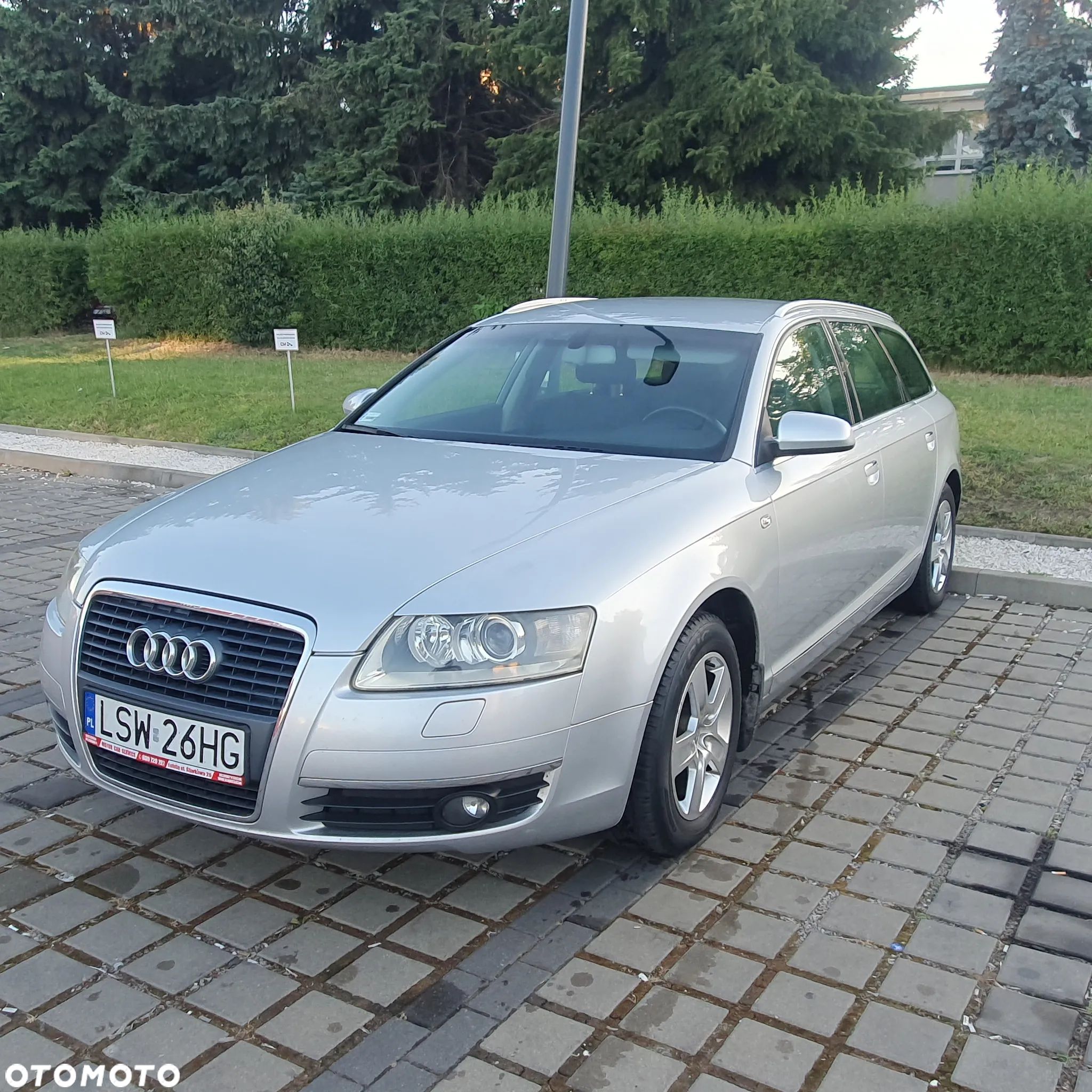 Audi A6 2.4 - 1