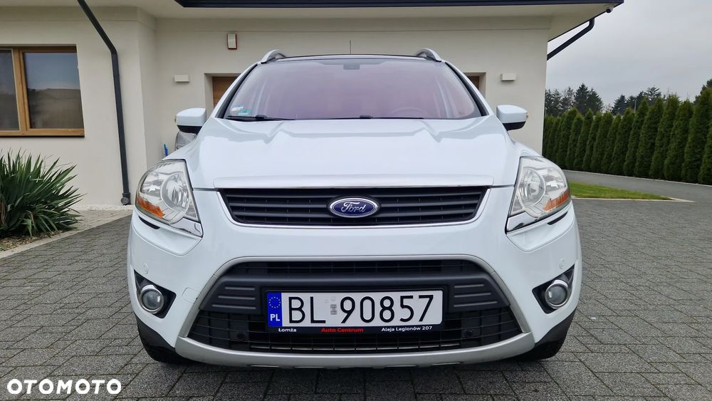Ford Kuga 2.0 TDCi 2x4 Titanium - 24
