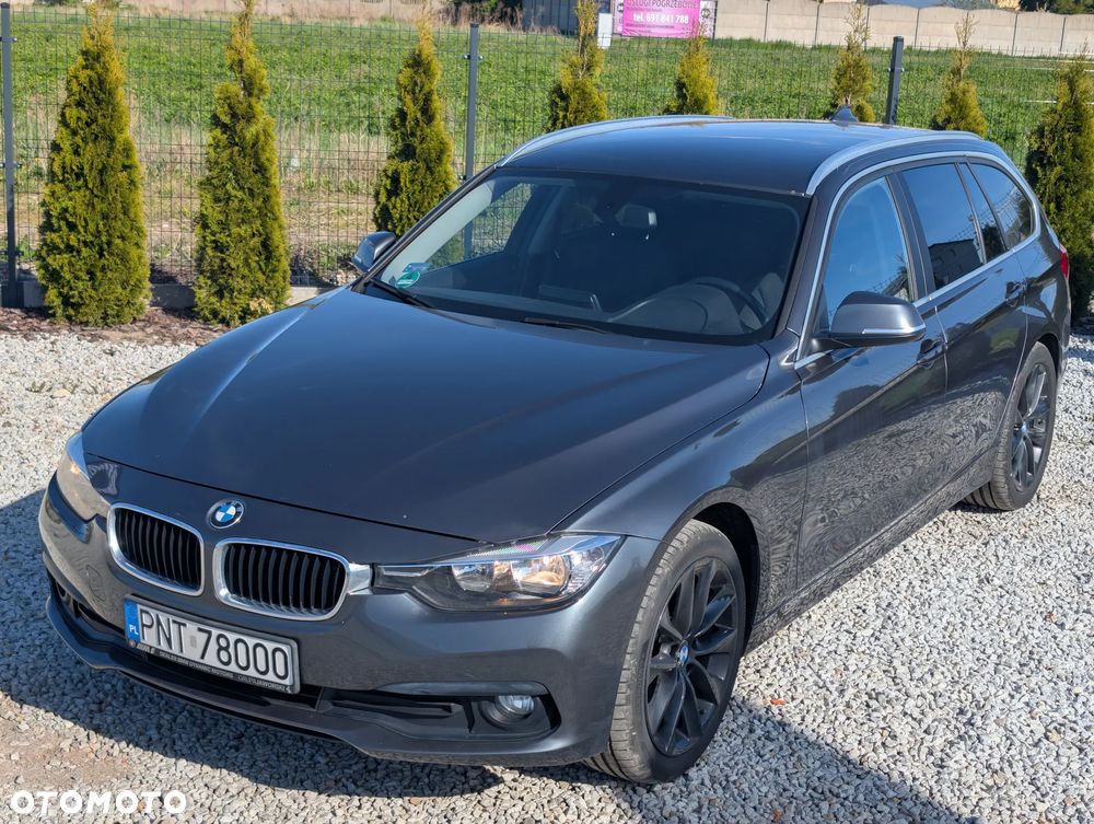 BMW Seria 3 318d - 4