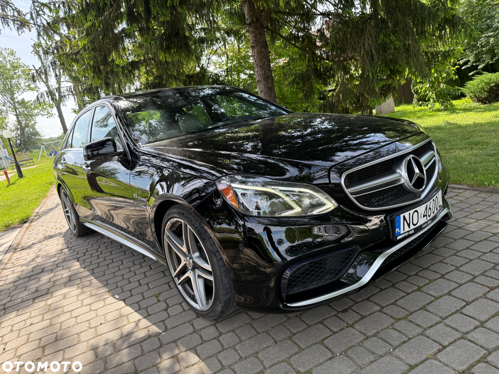 Mercedes-Benz Klasa E 63 AMG S 4-Matic - 2