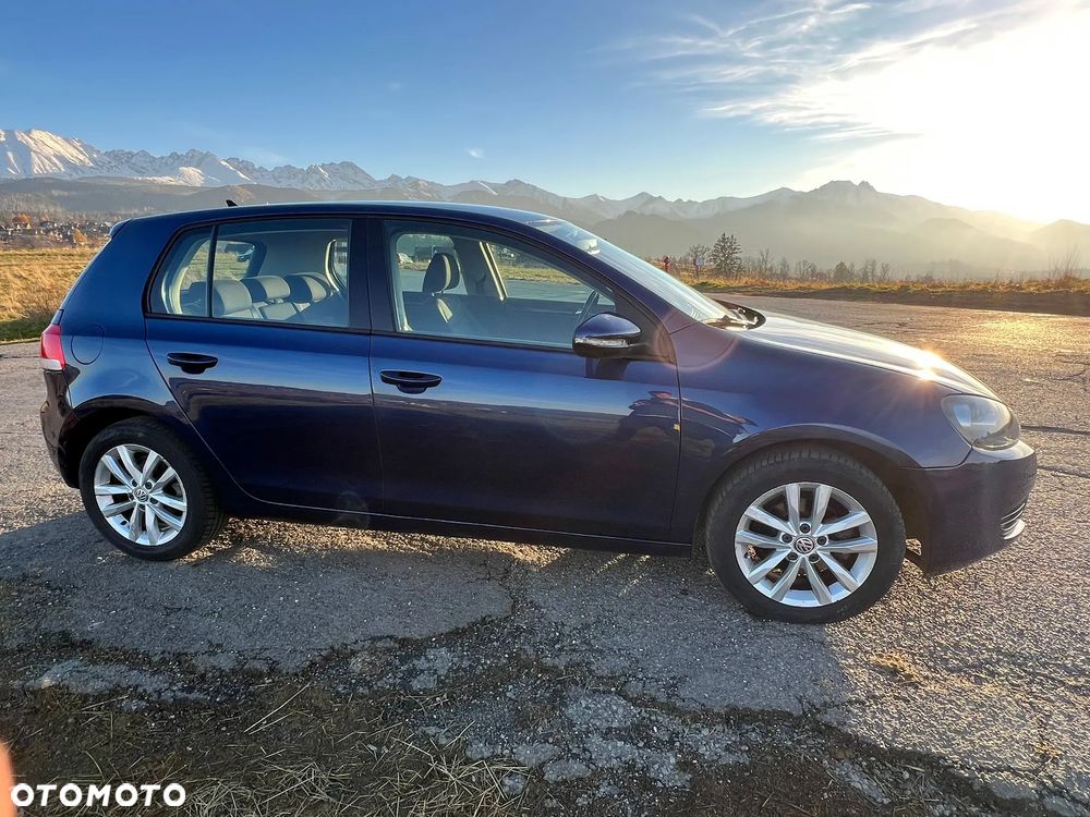 Volkswagen Golf 1.6 TDI BlueMotion Technology Comfortline - 11