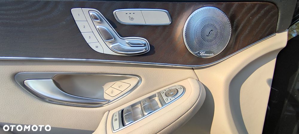 Mercedes-Benz GLC - 13