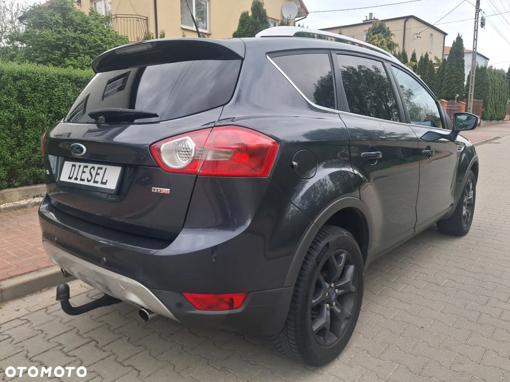 Ford Kuga 2.0 TDCi 2x4 Titanium - 2
