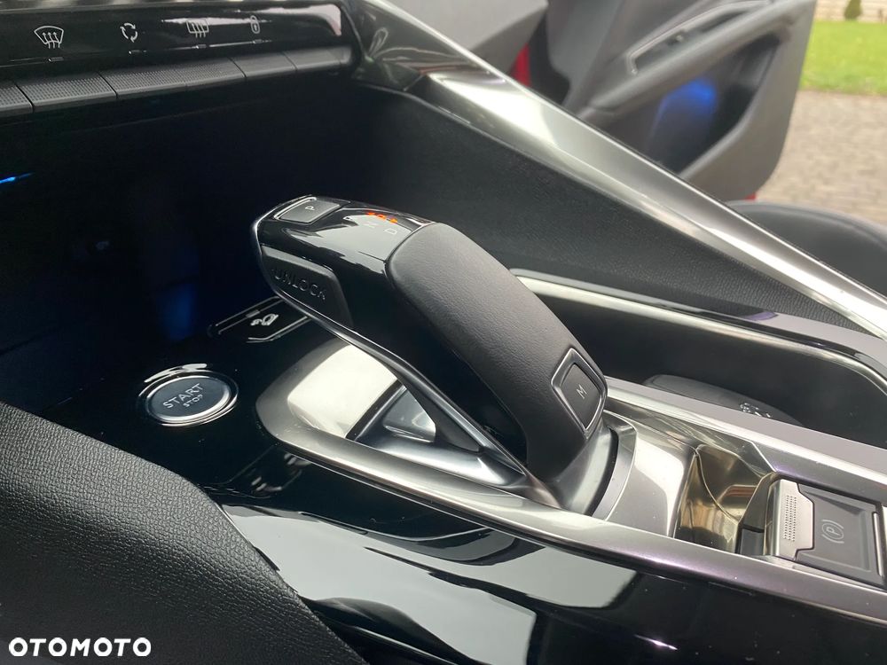 Peugeot 3008 1.2 PureTech Crossway S&S EAT6 - 29