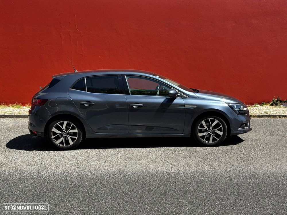 Renault Mégane 1.5 Blue dCi Bose Edition - 3