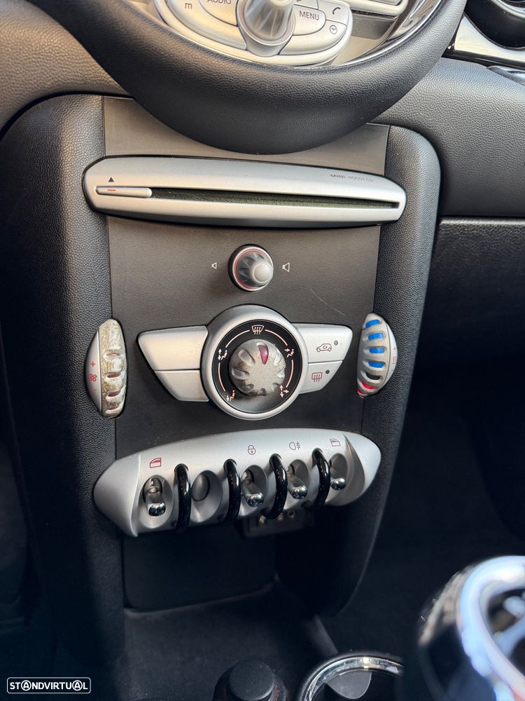 MINI 3 Portas One - 4