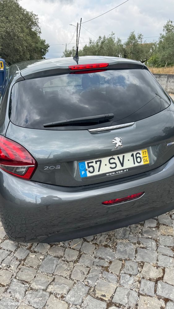 Peugeot 208 1.2 PureTech Style - 8