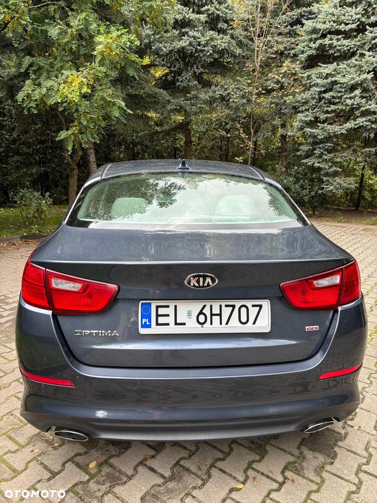 Kia Optima - 6