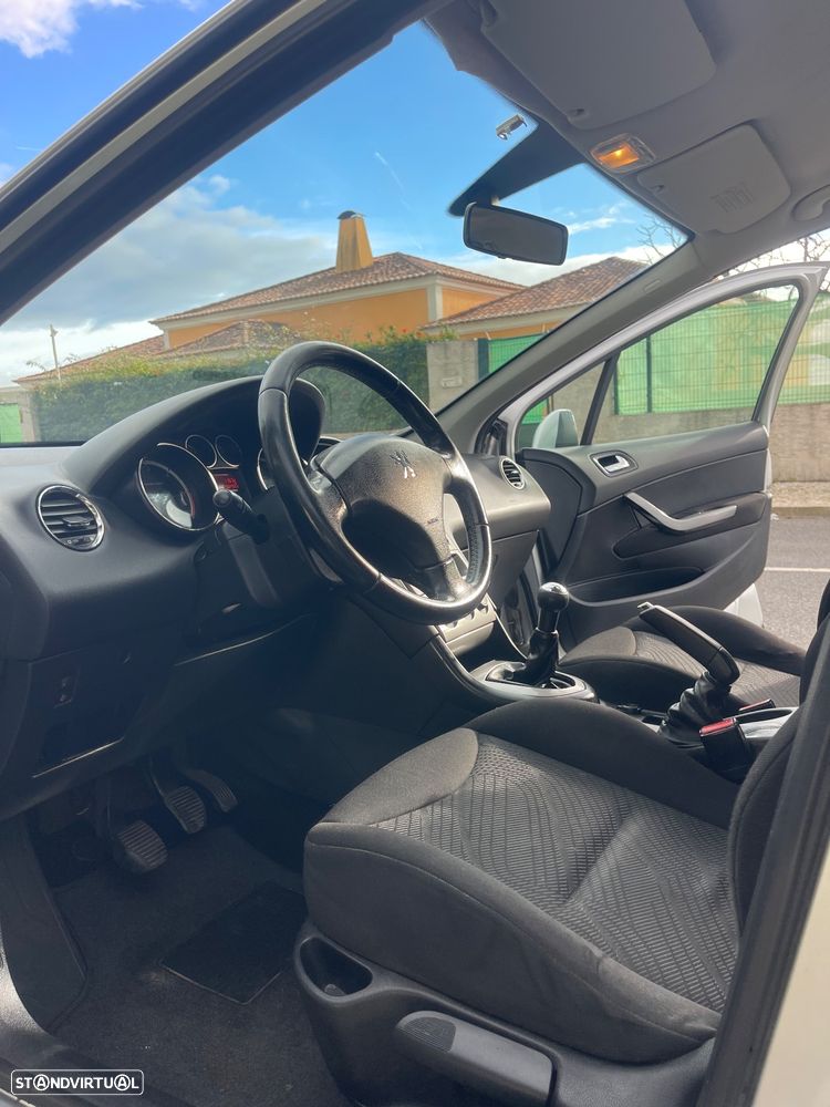 Peugeot 308 SW 1.6 HDi Premium - 5