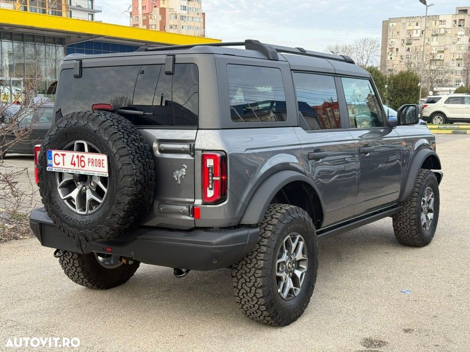 Ford Bronco 2.7L V6 Ecoboost Badlands - 8