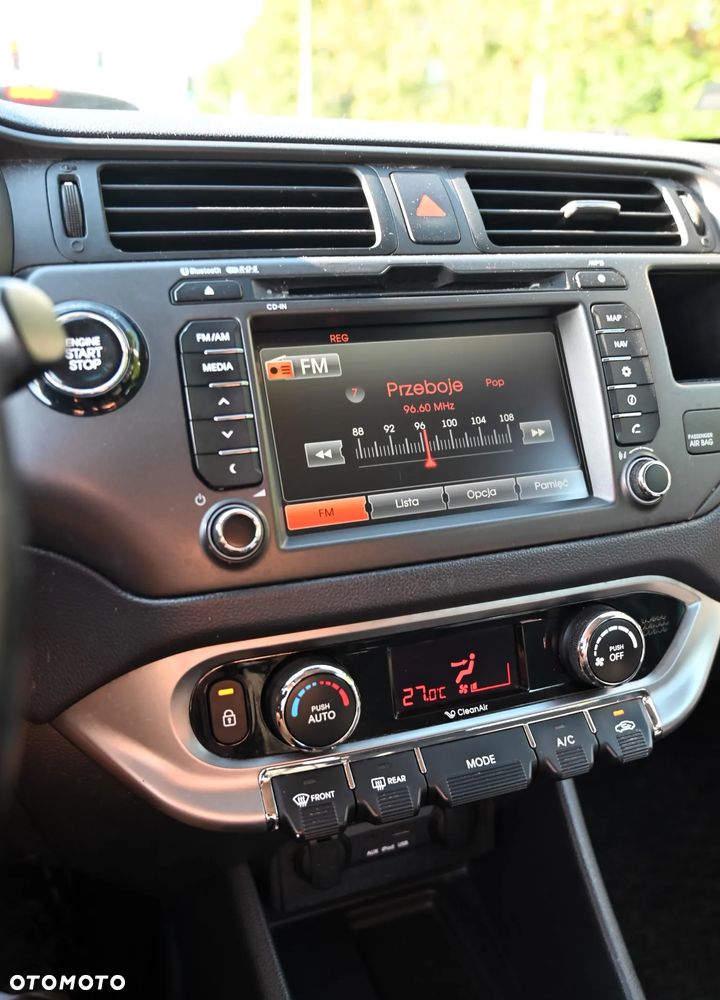 Kia Rio - 29