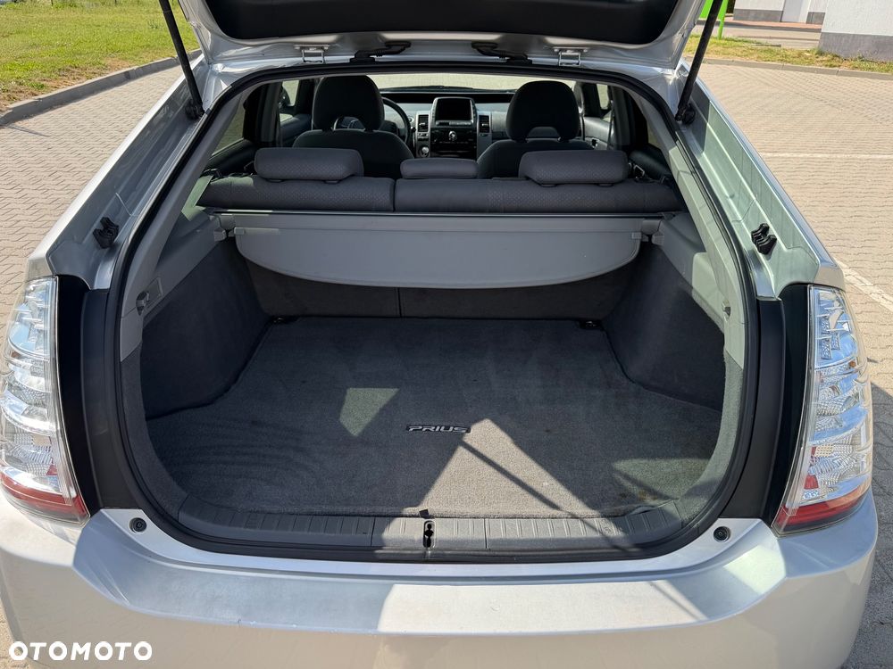 Toyota Prius 1.5 VVT-i Prestige - 23