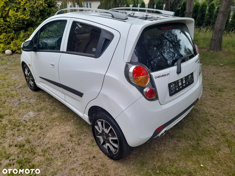 Chevrolet Spark - 13