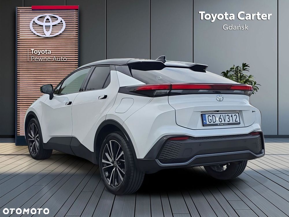 Toyota C-Hr 2025 photo 3