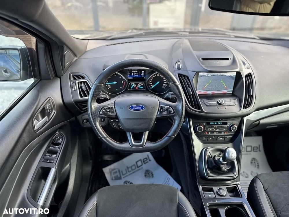Ford Kuga - 5
