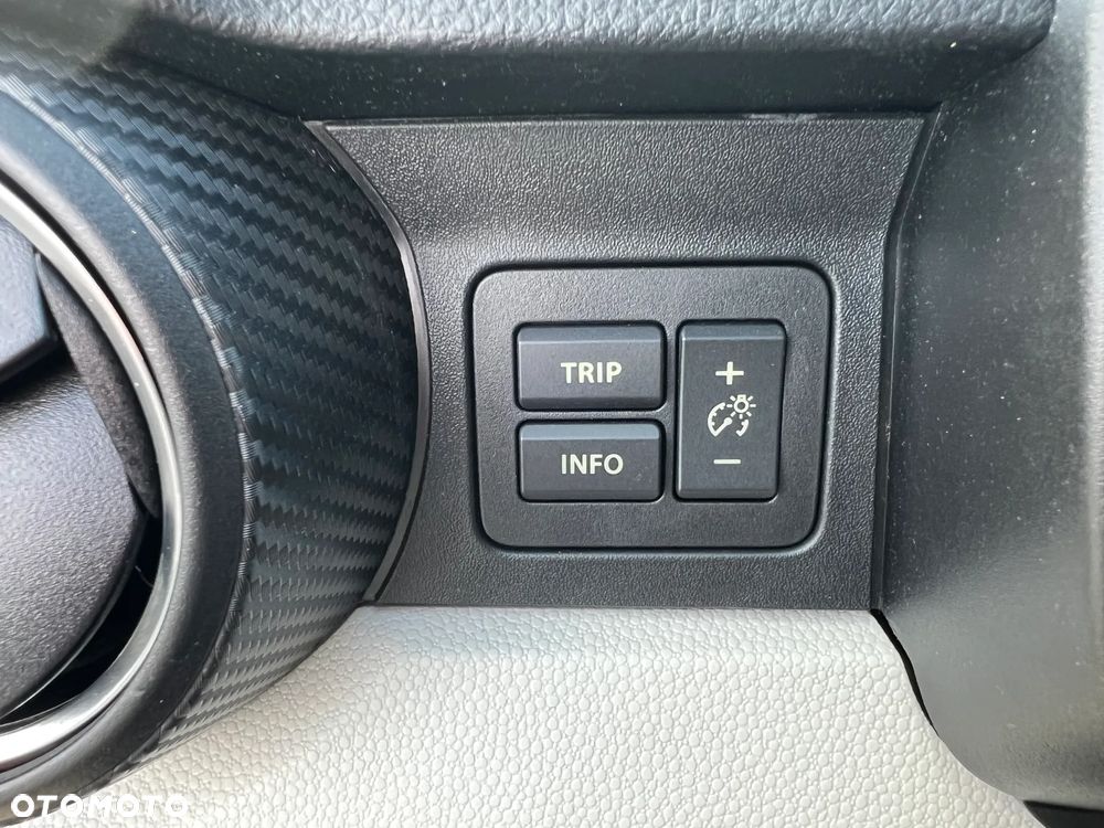 Suzuki Ignis - 16