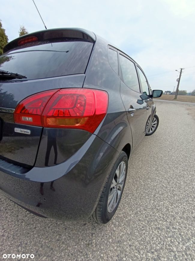 Kia Venga 1.4 CRDi 90 ISG Edition 7 - 14