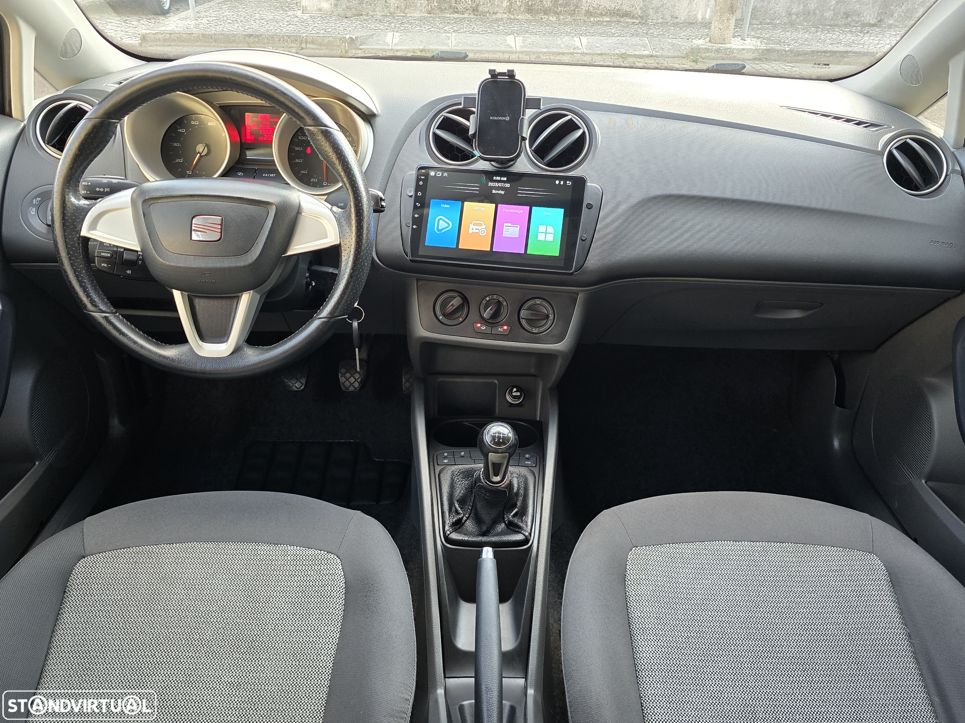 SEAT Ibiza 1.2 12V Reference - 26