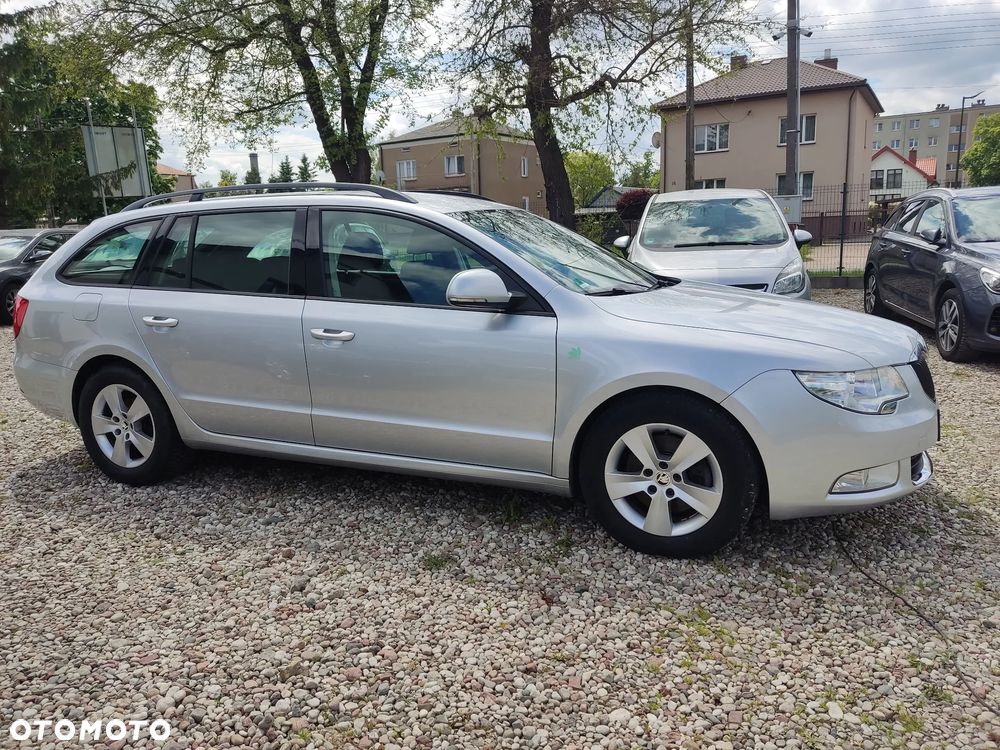 Skoda Superb 1.6 TDI Ambition Greenline - 4