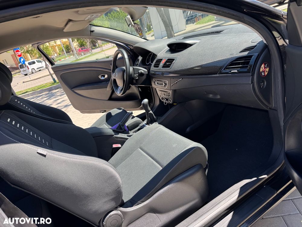 Renault Megane dCi 90 FAP Paris - 7