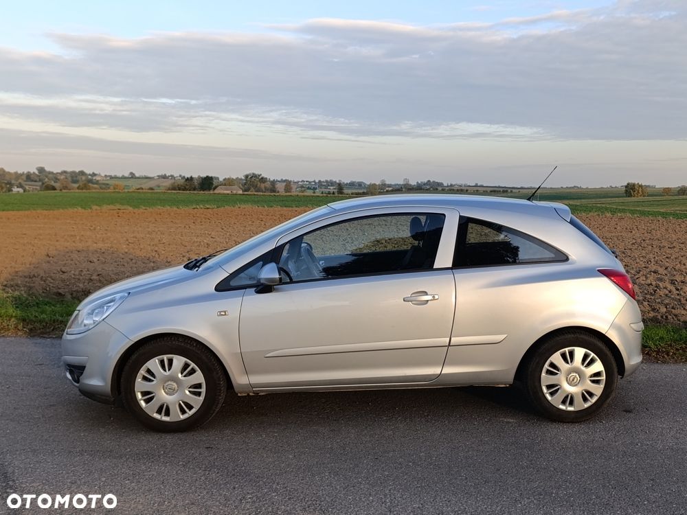 Opel Corsa - 1