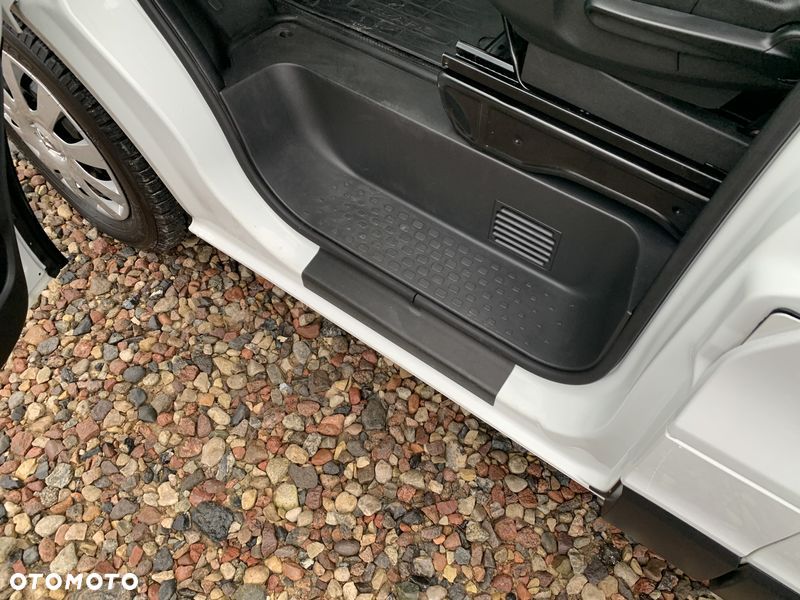 Renault Trafic L2H1 DOKA 6cio osobowy Brygadowy Homologacja cięż. N1 Duża Ładowność 972kg - 22