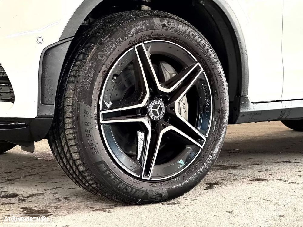 Mercedes-Benz GLC 300 de 4Matic 9G-TRONIC AMG Line - 2