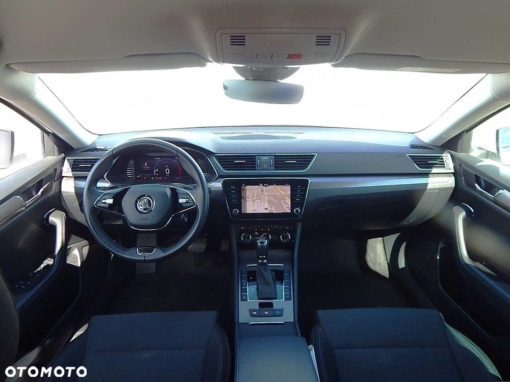 Skoda Superb 2.0 TSI Style DSG - 8