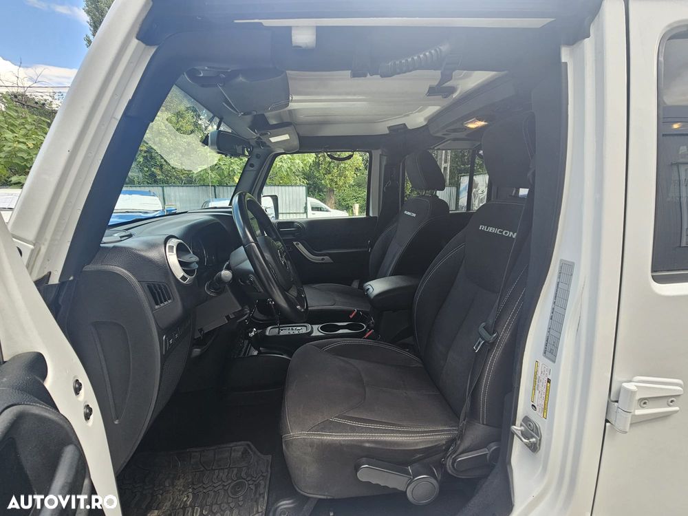 Jeep Wrangler 2.8 CRD AT Rubicon - 12