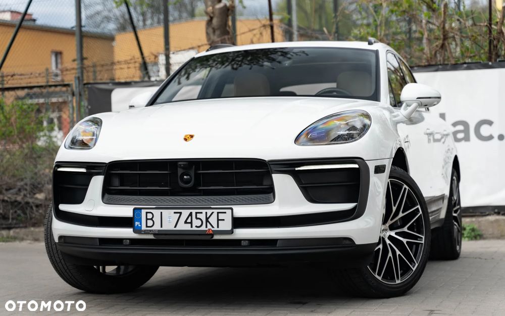 Porsche Macan T - 4