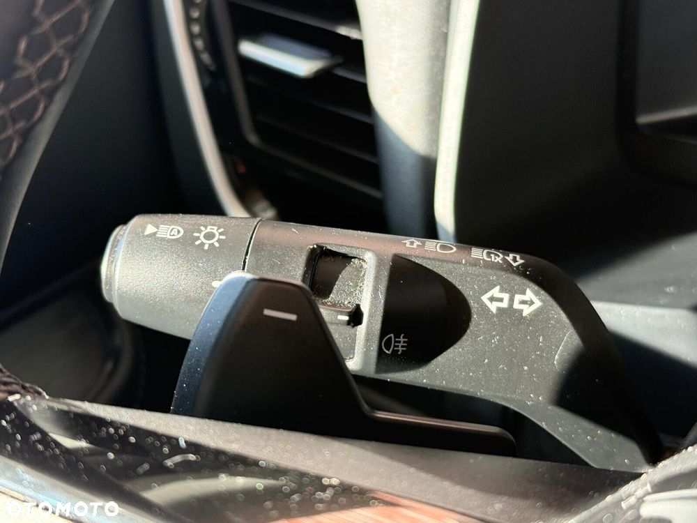 Nissan Qashqai 1.3 DIG-T MHEV N-Connecta Xtronic - 19