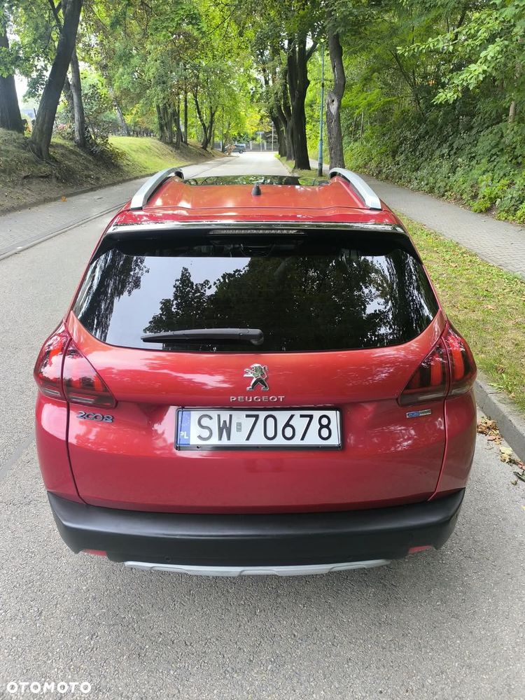 Peugeot 2008 PureTech 110 Stop&Start Allure - 11