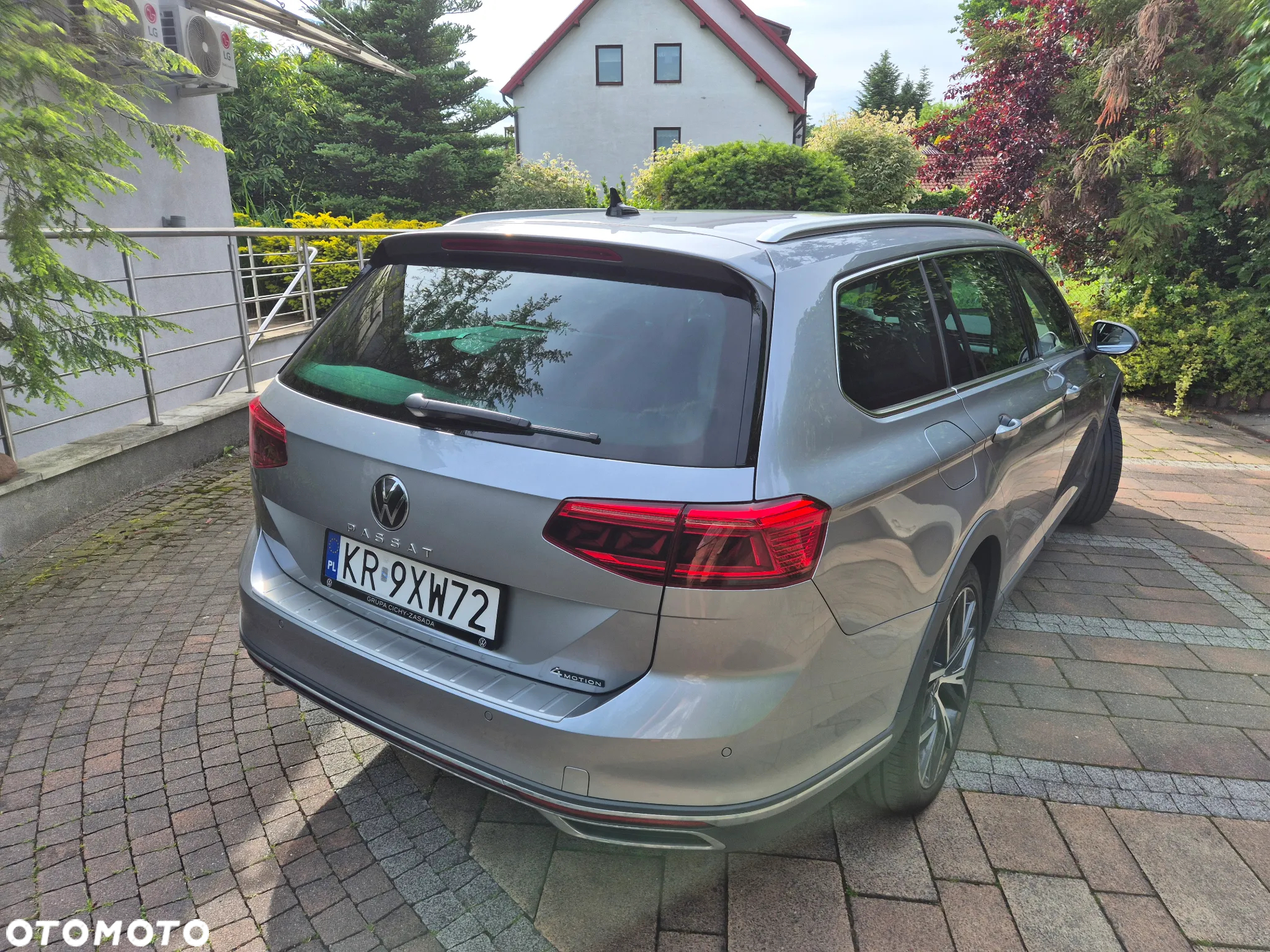 Volkswagen Passat Alltrack 2.0 TDI 4Mot DSG - 2