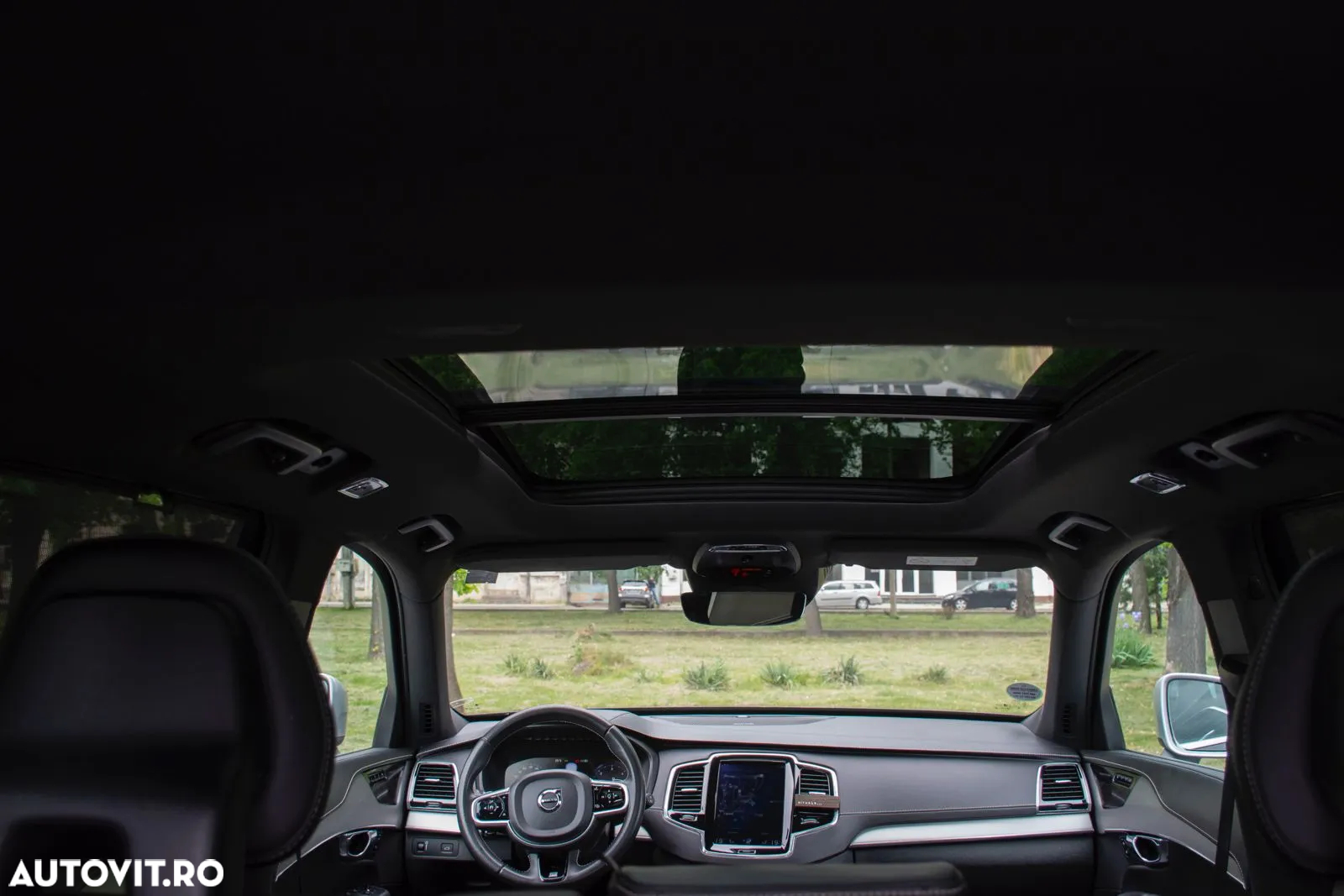 Volvo XC 90 D5 AWD Geartronic RDesign - 16